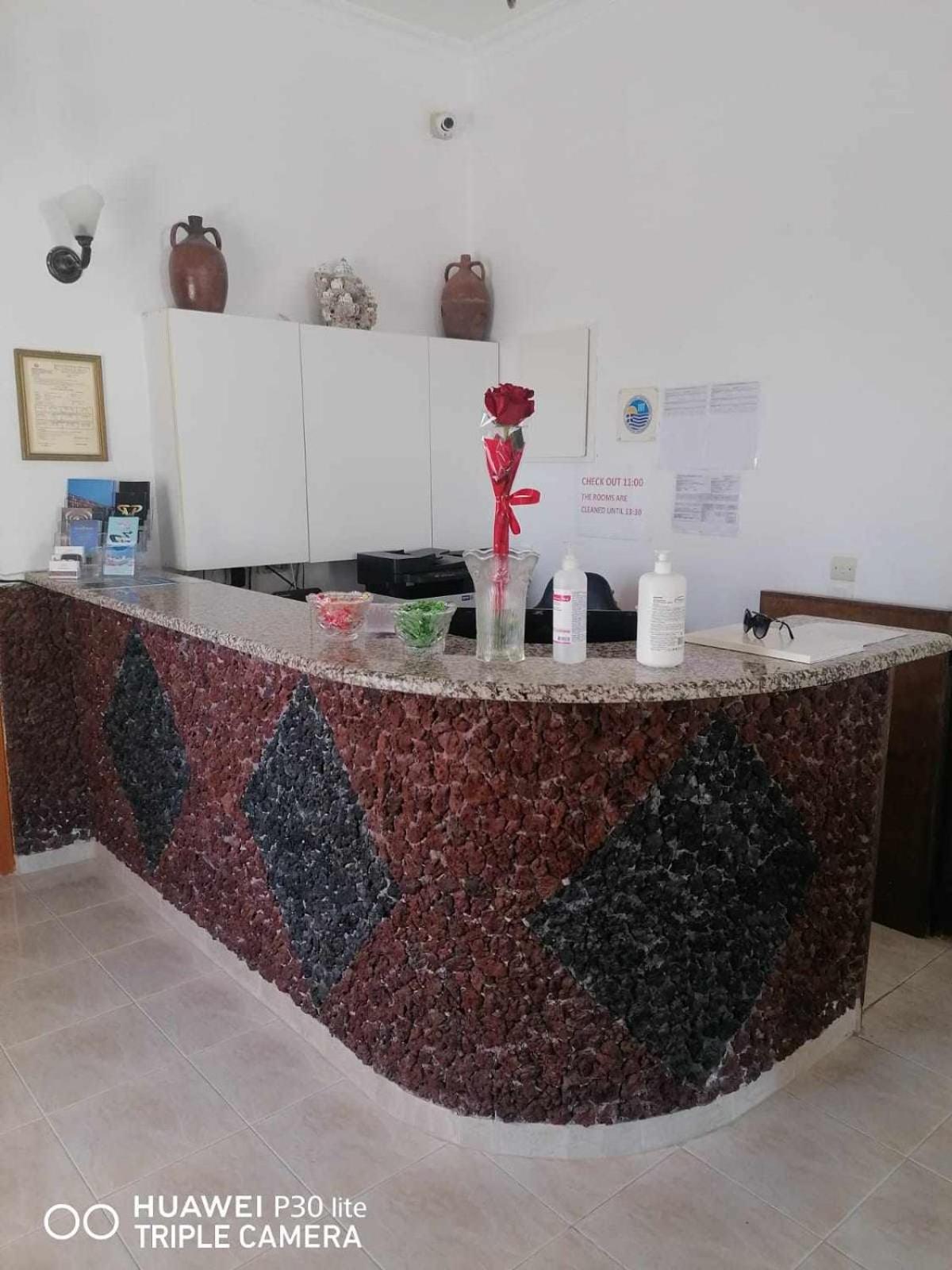 Hotel Palladion Karterados  Buitenkant foto