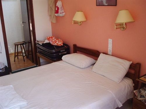 Hotel Palladion Karterados  Buitenkant foto